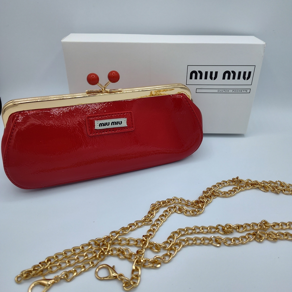 Miu Miu Red Patent Kiss-Lock Chain Clutch Purse w/ Box & Gold Hardware
 NIB NIP - Picture 2 of 8